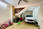 Bán nhà Nguyễn Văn Huyên - Cầu Giấy diện tích 60 m2 xây 5 tầng 4.3 mtien giá 10.5 tỷ,oto vào nhà